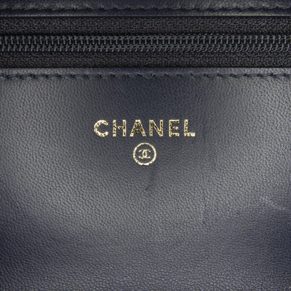 Pre-Owned Authenticated Chanel Boy Wallet On Chain Lambskin Leather Blue Crossbody Bag Unisex (Good)
