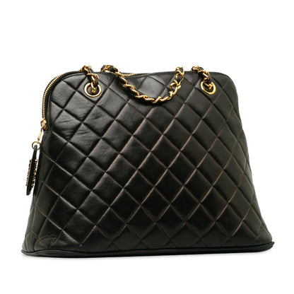 Pre-Owned Authenticated Chanel Quilted Lambskin Dome Shoulder Bag Leather Black Unisex (Good)